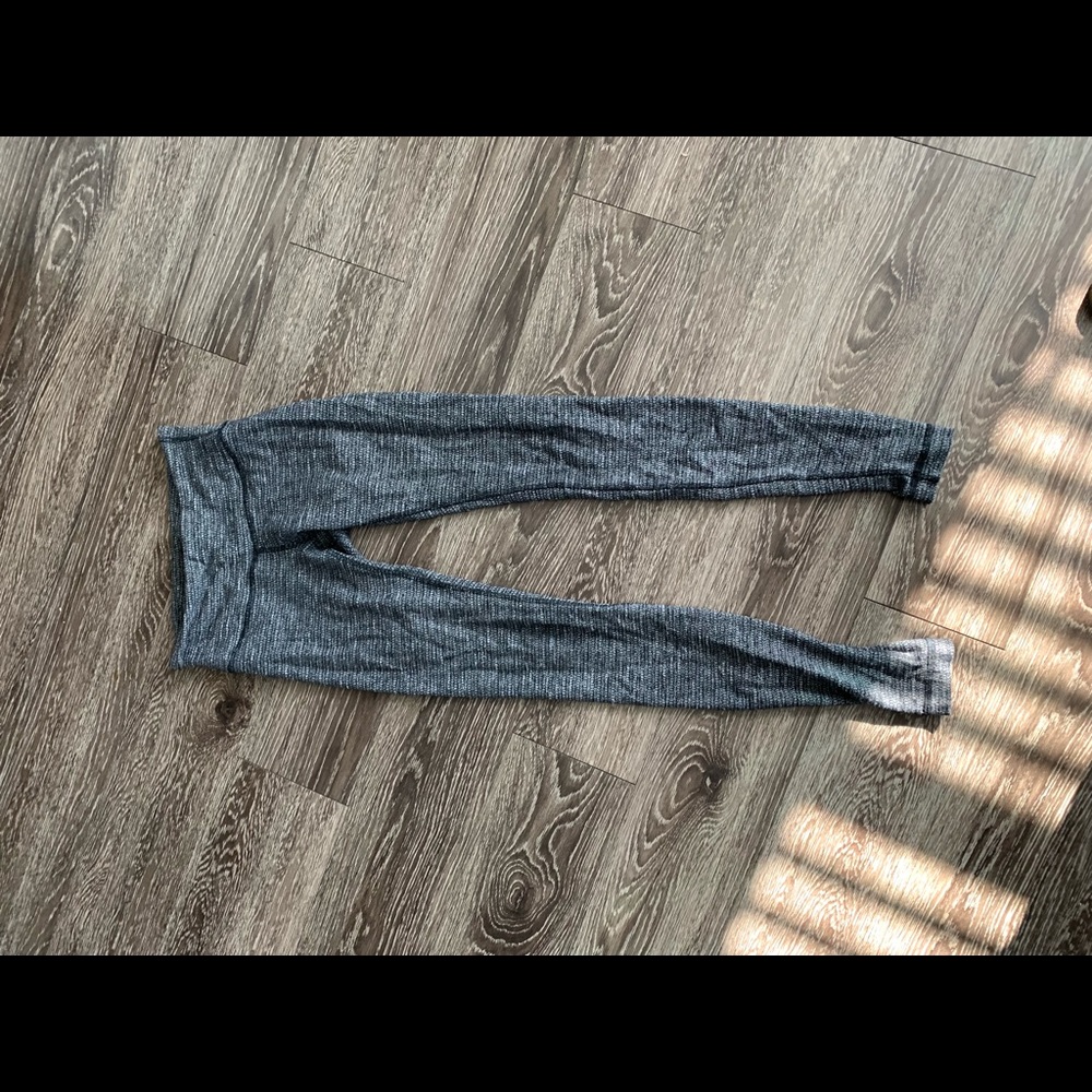 Lu lu lemon leggings